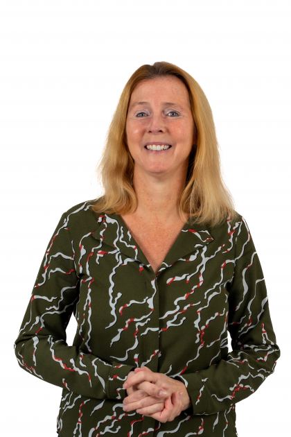 Petra  Degenaar